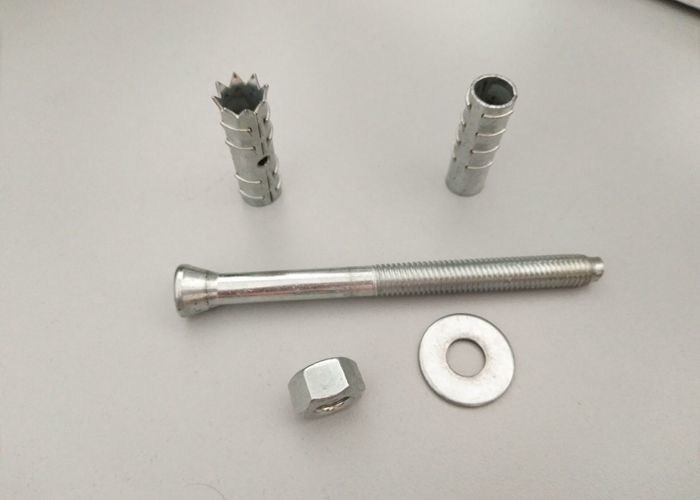Durable Iron Material Water Heater Expansion Anchor Bolt High Strength