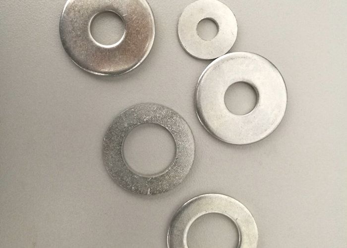 Round Small Metal Flat Washers M2-M56 with Carbon Steel Material High Strength
